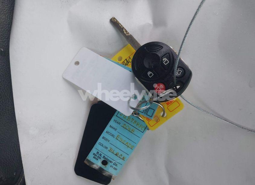 Photo 11 of 2018 Ford Escape SEL (VIN 1FMCU9HD7JUB78880)