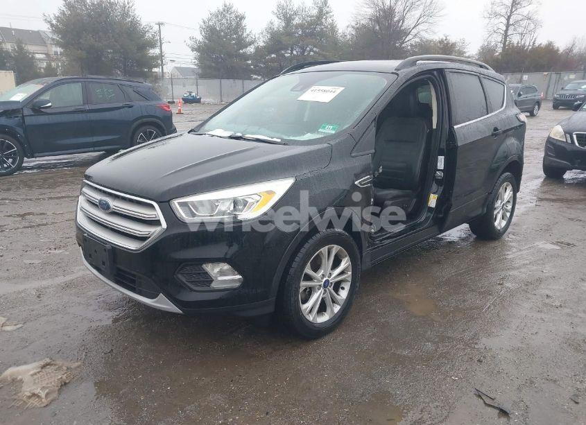 Photo 2 of 2018 Ford Escape SEL (VIN 1FMCU9HD7JUB78880)
