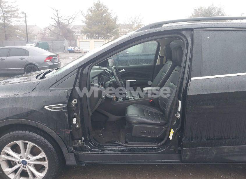 Photo 6 of 2018 Ford Escape SEL (VIN 1FMCU9HD7JUB78880)