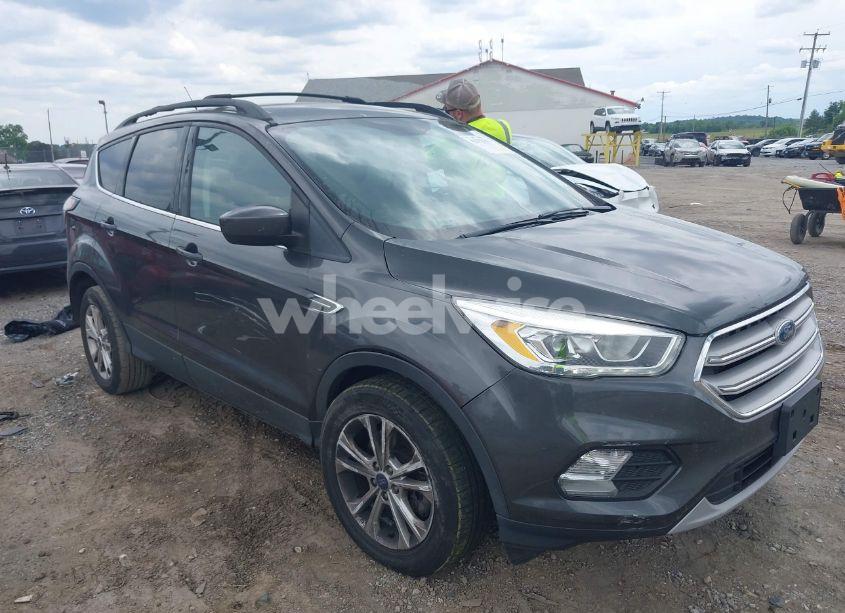 2018 Ford Escape SEL (VIN 1FMCU9HD7JUC16222) main photo