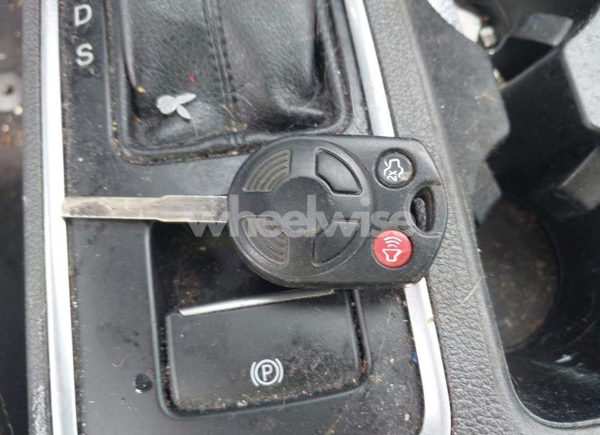 Photo 11 of 2018 Ford Escape SEL (VIN 1FMCU9HD7JUC16222)