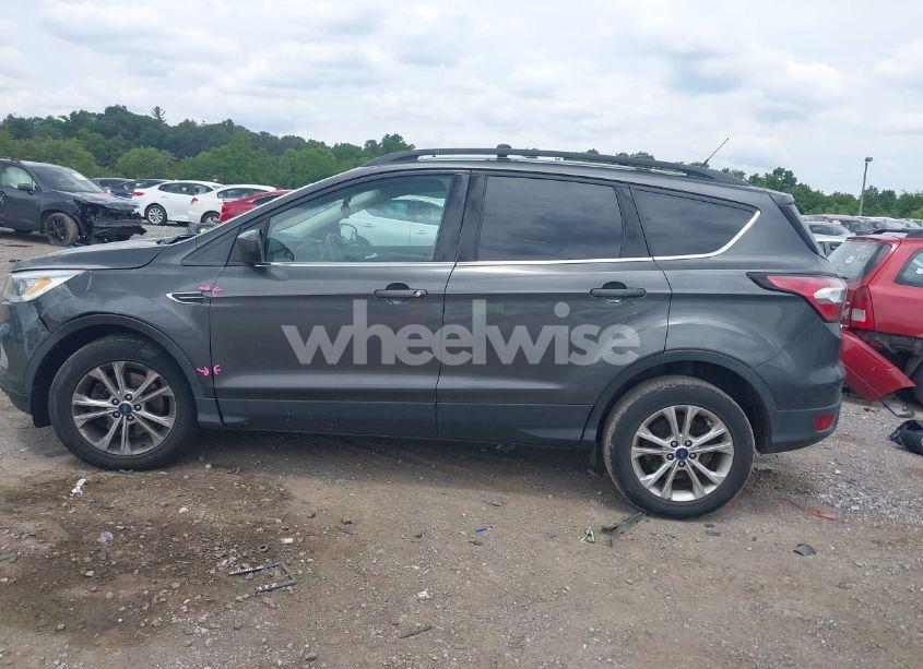 Photo 14 of 2018 Ford Escape SEL (VIN 1FMCU9HD7JUC16222)