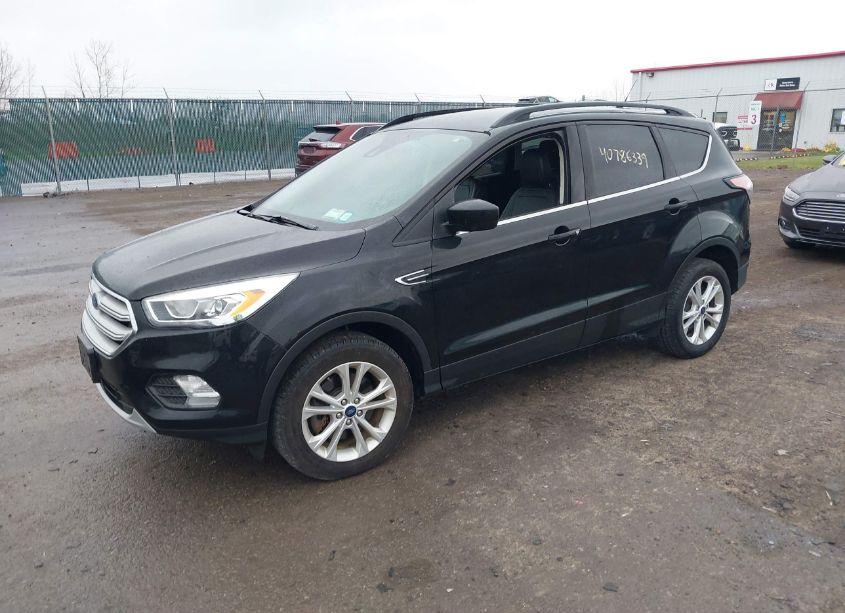 Photo 2 of 2018 Ford Escape SEL (VIN 1FMCU9HD7JUC45896)