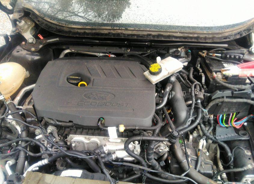 Photo 10 of 2018 Ford Escape SEL (VIN 1FMCU9HD7JUC98825)