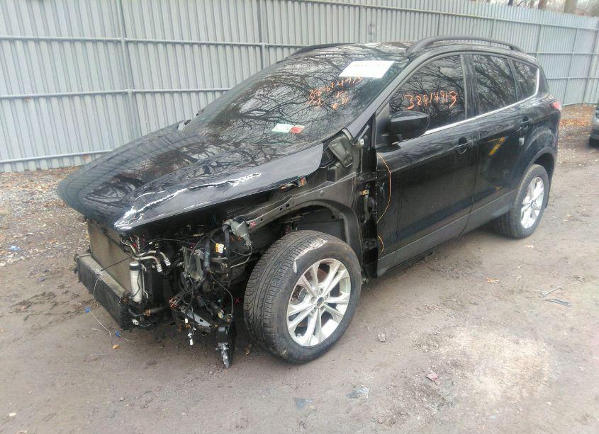 Photo 2 of 2018 Ford Escape SEL (VIN 1FMCU9HD7JUC98825)