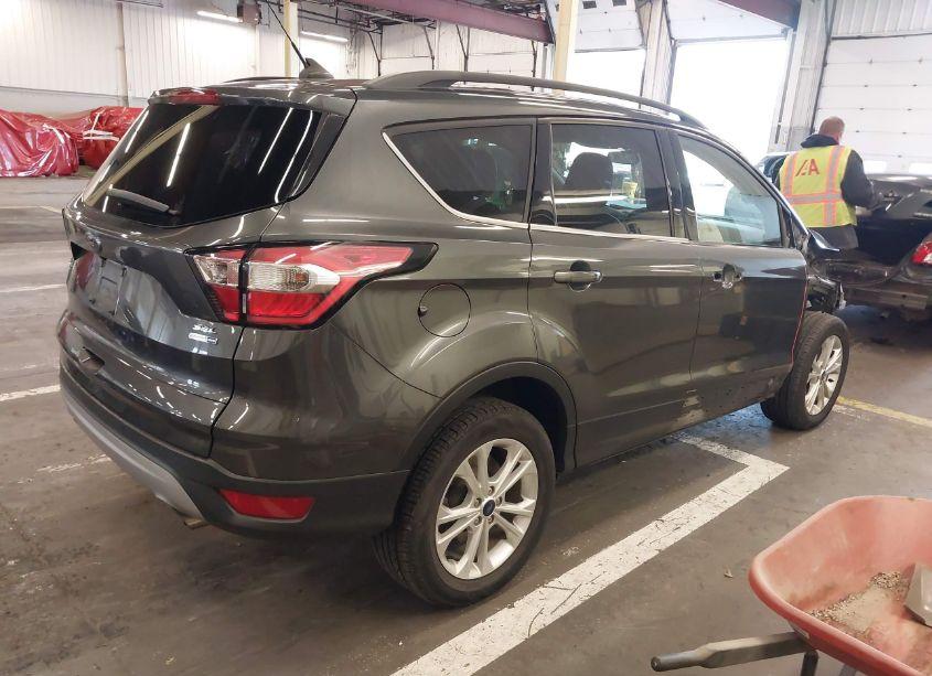 Photo 4 of 2018 Ford Escape SEL (VIN 1FMCU9HD7JUD30298)