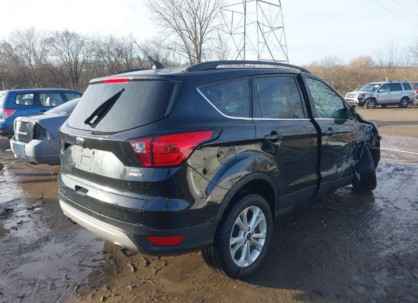 Photo 4 of 2019 Ford Escape SEL (VIN 1FMCU9HD7KUA08438)