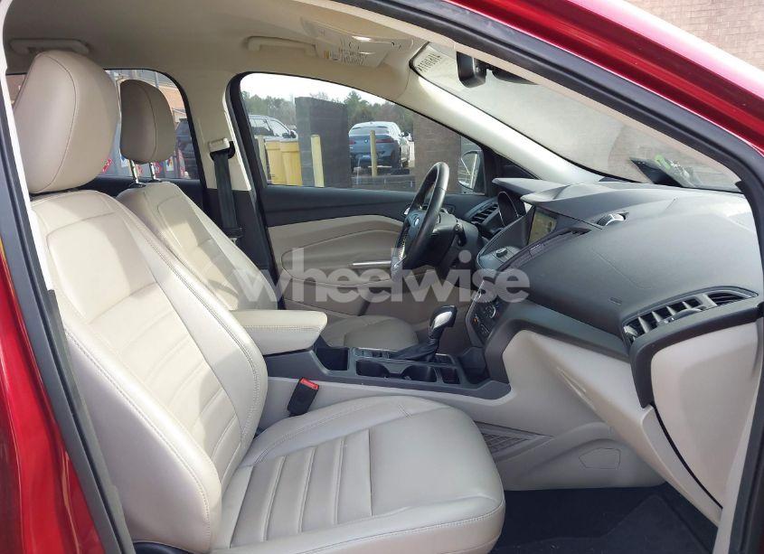 Photo 5 of 2019 Ford Escape SEL (VIN 1FMCU9HD7KUA48938)