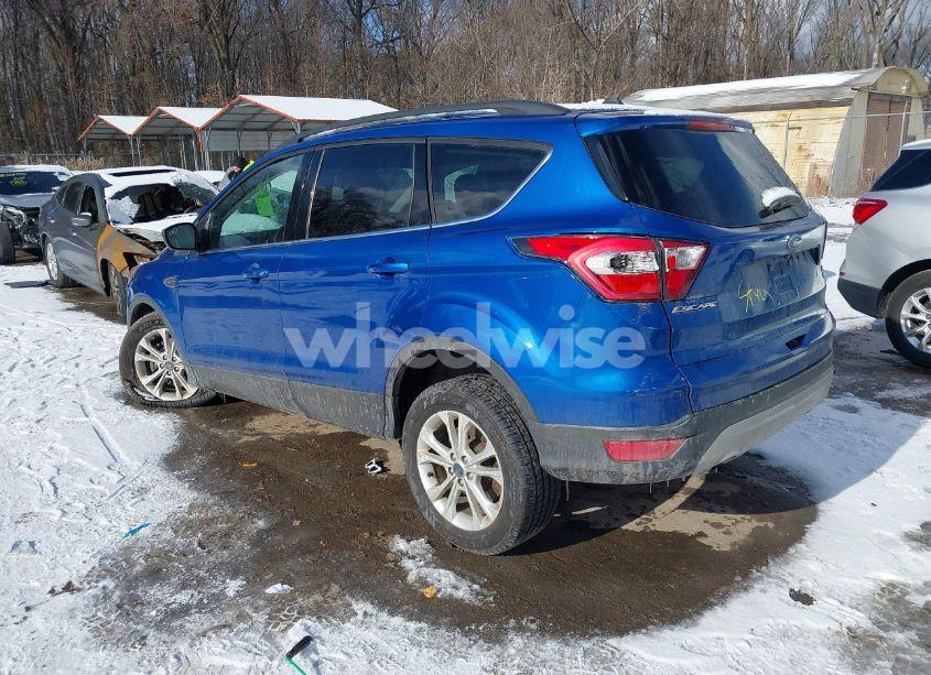 Photo 3 of 2019 Ford Escape SEL (VIN 1FMCU9HD7KUA61821)