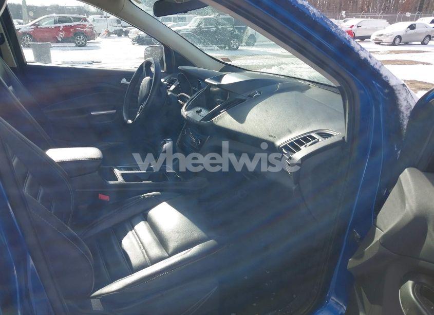 Photo 5 of 2019 Ford Escape SEL (VIN 1FMCU9HD7KUA61821)