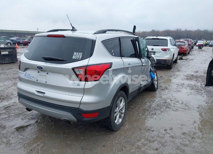 Photo 4 of 2019 Ford Escape SEL (VIN 1FMCU9HD7KUA65609)