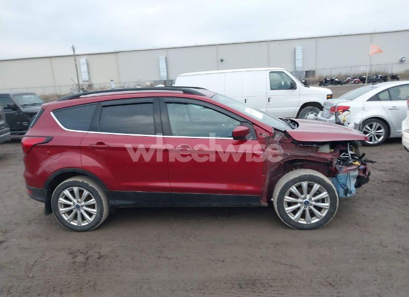 Photo 13 of 2019 Ford Escape SEL (VIN 1FMCU9HD7KUB25789)
