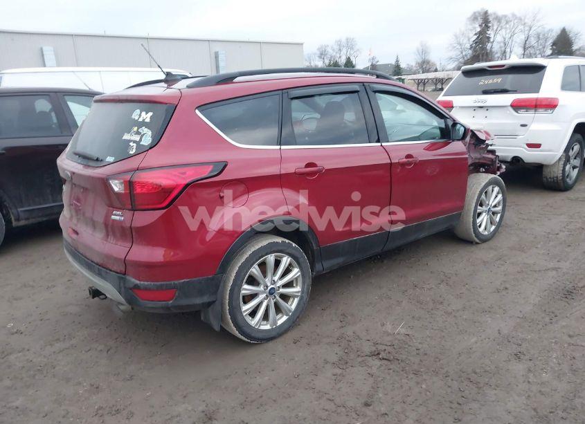 Photo 4 of 2019 Ford Escape SEL (VIN 1FMCU9HD7KUB25789)