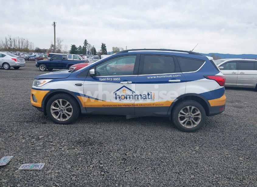 Photo 14 of 2019 Ford Escape SEL (VIN 1FMCU9HD7KUC30199)