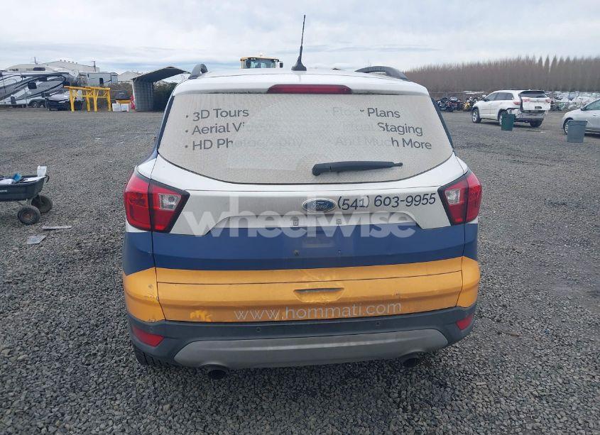 Photo 16 of 2019 Ford Escape SEL (VIN 1FMCU9HD7KUC30199)