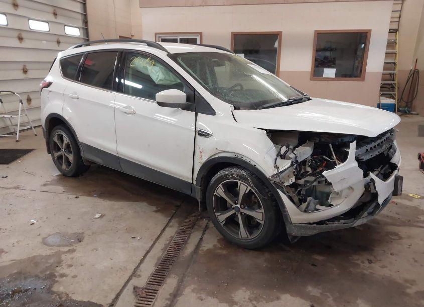 2018 Ford Escape SEL (VIN 1FMCU9HD8JUB21538) main photo
