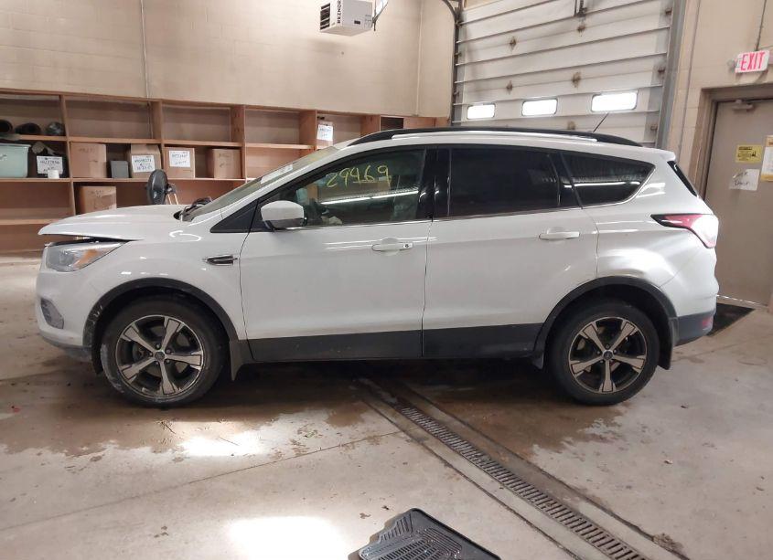Photo 14 of 2018 Ford Escape SEL (VIN 1FMCU9HD8JUB21538)