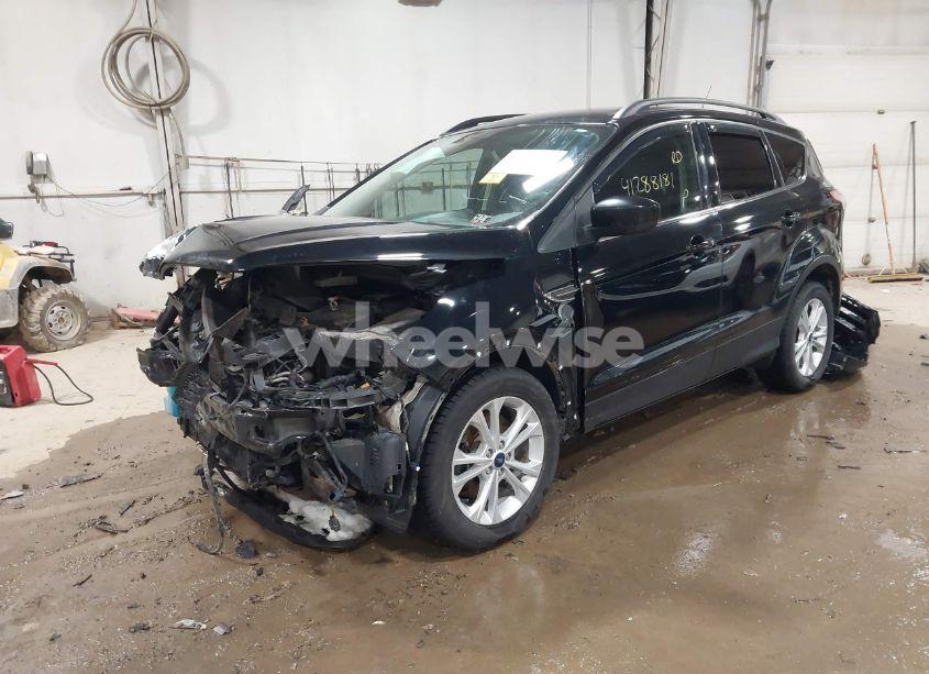 Photo 2 of 2018 Ford Escape SEL (VIN 1FMCU9HD8JUC25351)