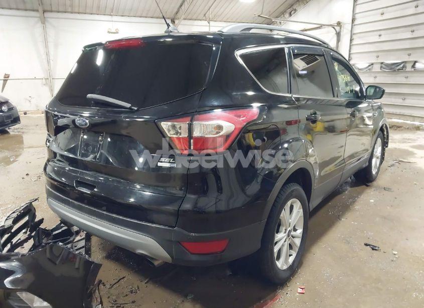 Photo 4 of 2018 Ford Escape SEL (VIN 1FMCU9HD8JUC25351)