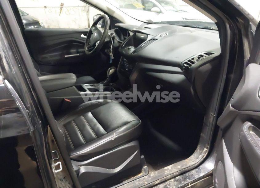 Photo 5 of 2018 Ford Escape SEL (VIN 1FMCU9HD8JUC25351)