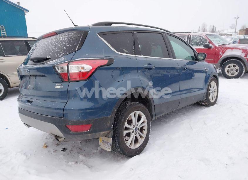 Photo 4 of 2018 Ford Escape SEL (VIN 1FMCU9HD8JUC25740)