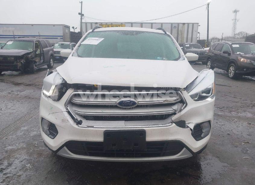 Photo 11 of 2018 Ford Escape SEL (VIN 1FMCU9HD8JUD12621)