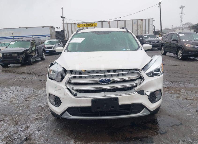 Photo 6 of 2018 Ford Escape SEL (VIN 1FMCU9HD8JUD12621)