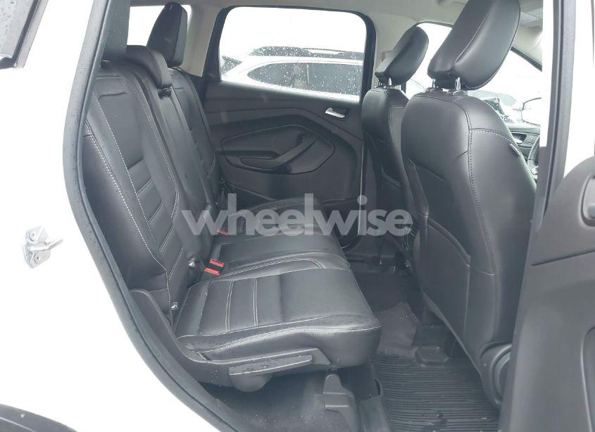 Photo 8 of 2018 Ford Escape SEL (VIN 1FMCU9HD8JUD12621)