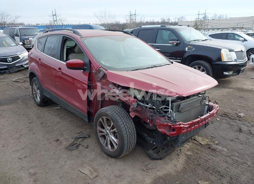 2019 Ford Escape SEL (VIN 1FMCU9HD8KUA09033) main photo