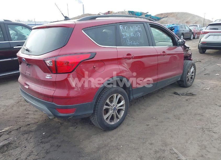 Photo 4 of 2019 Ford Escape SEL (VIN 1FMCU9HD8KUA09033)