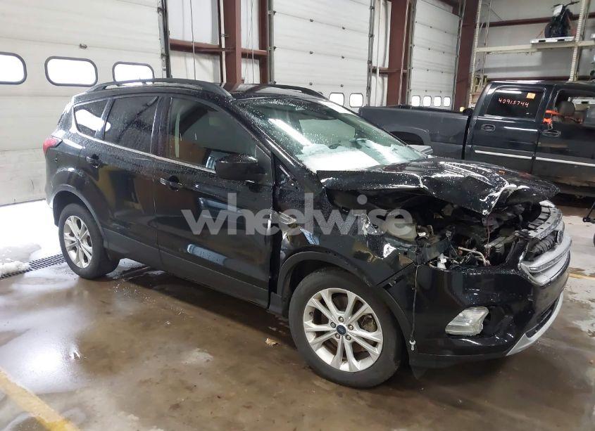Photo 13 of 2019 Ford Escape SEL (VIN 1FMCU9HD8KUA70320)