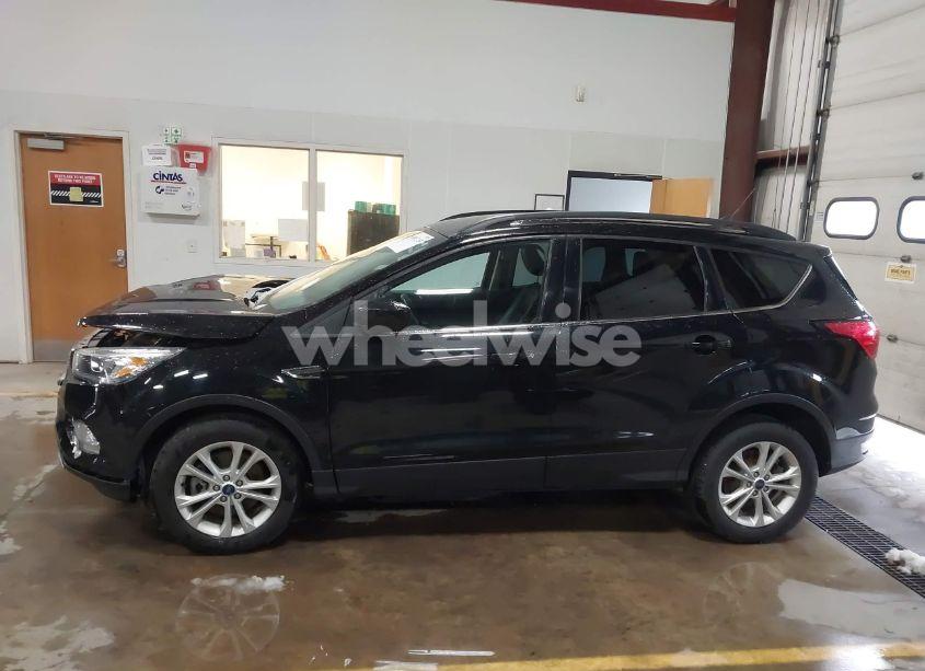 Photo 14 of 2019 Ford Escape SEL (VIN 1FMCU9HD8KUA70320)