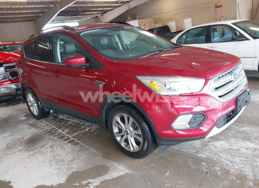 2019 Ford Escape SEL (VIN 1FMCU9HD8KUA94200) main photo