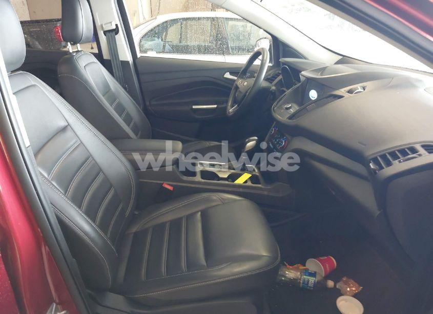 Photo 5 of 2019 Ford Escape SEL (VIN 1FMCU9HD8KUA94200)