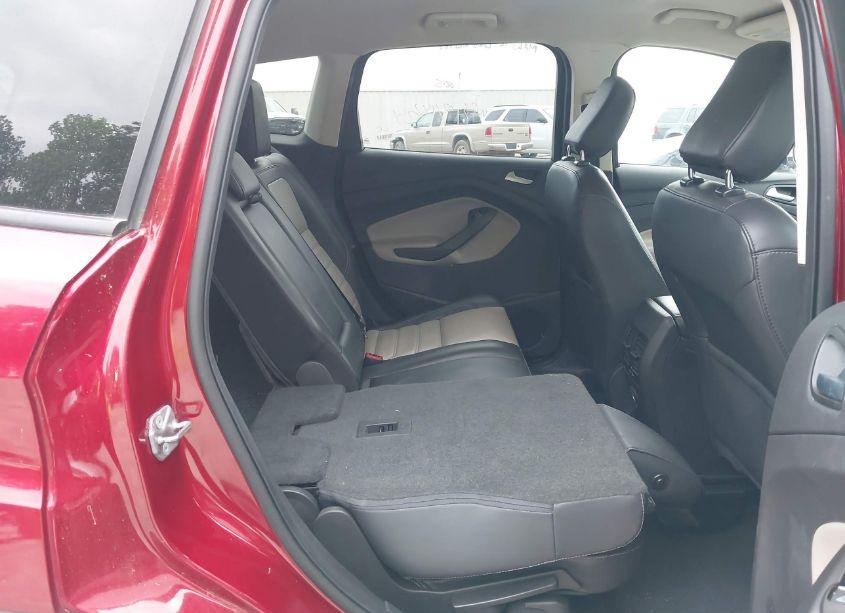 Photo 8 of 2019 Ford Escape SEL (VIN 1FMCU9HD8KUB18768)