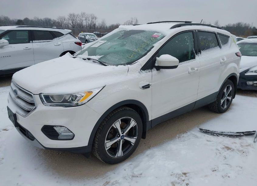 Photo 2 of 2018 Ford Escape SEL (VIN 1FMCU9HD9JUA45778)