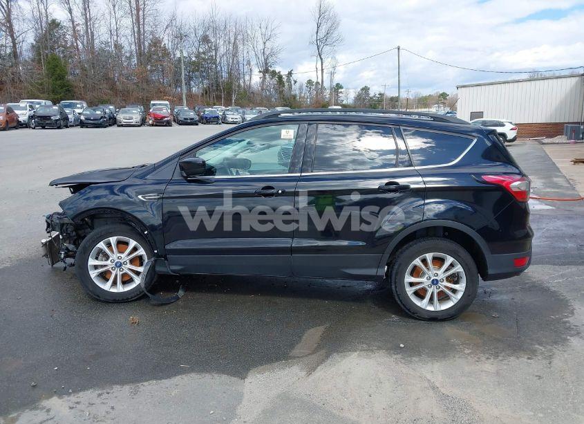 Photo 14 of 2018 Ford Escape SEL (VIN 1FMCU9HD9JUD17181)