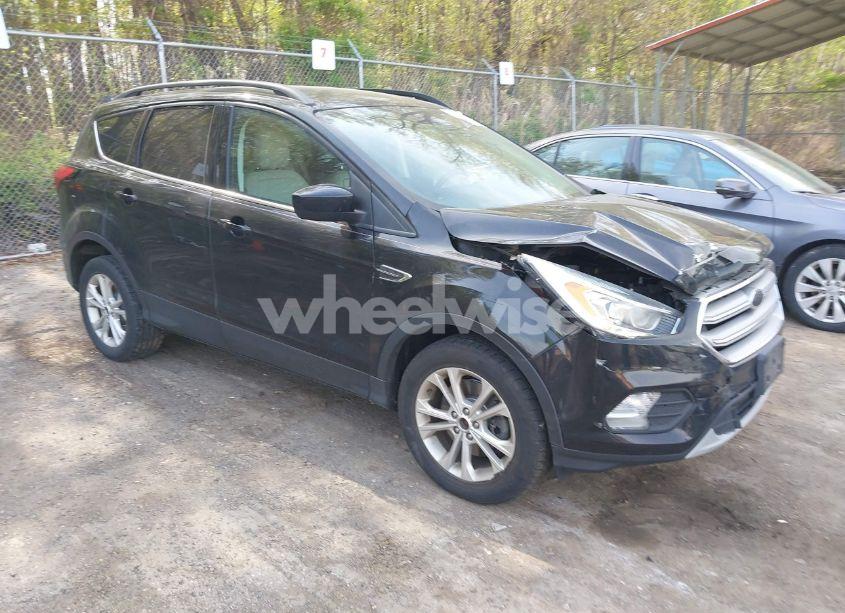 2019 Ford Escape SEL (VIN 1FMCU9HD9KUB14177) main photo