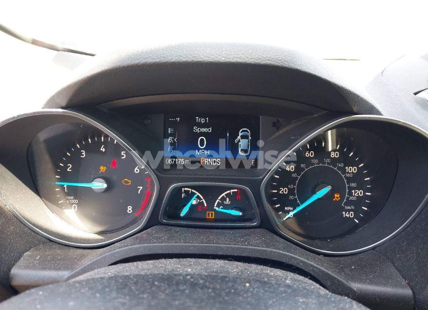 Photo 7 of 2019 Ford Escape SEL (VIN 1FMCU9HD9KUB73827)