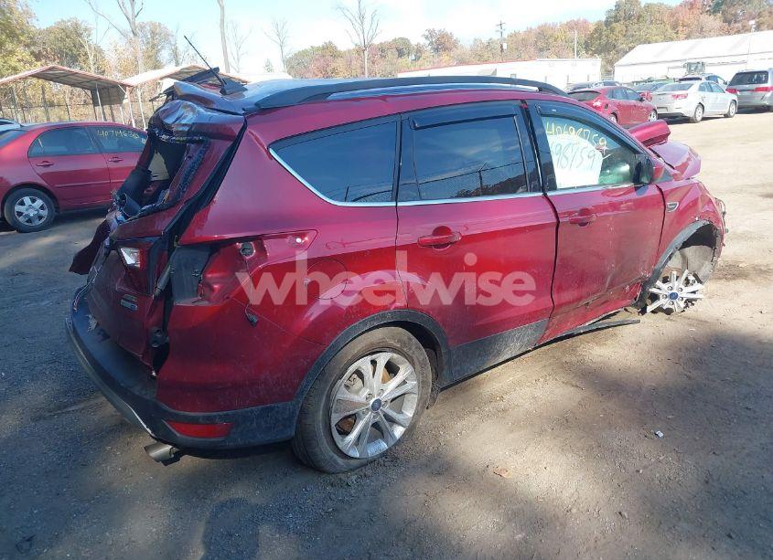Photo 4 of 2019 Ford Escape SEL (VIN 1FMCU9HD9KUB77134)