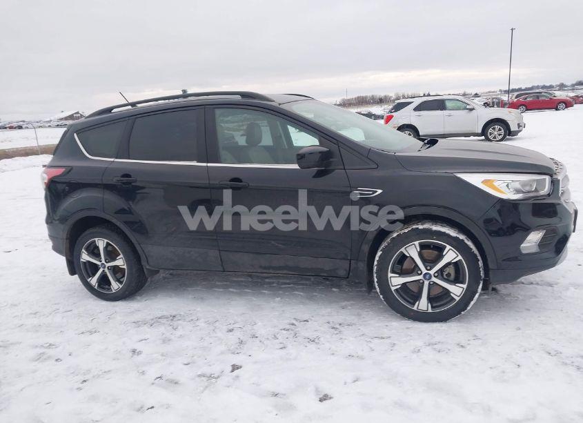 Photo 13 of 2018 Ford Escape SEL (VIN 1FMCU9HDXJUA04351)