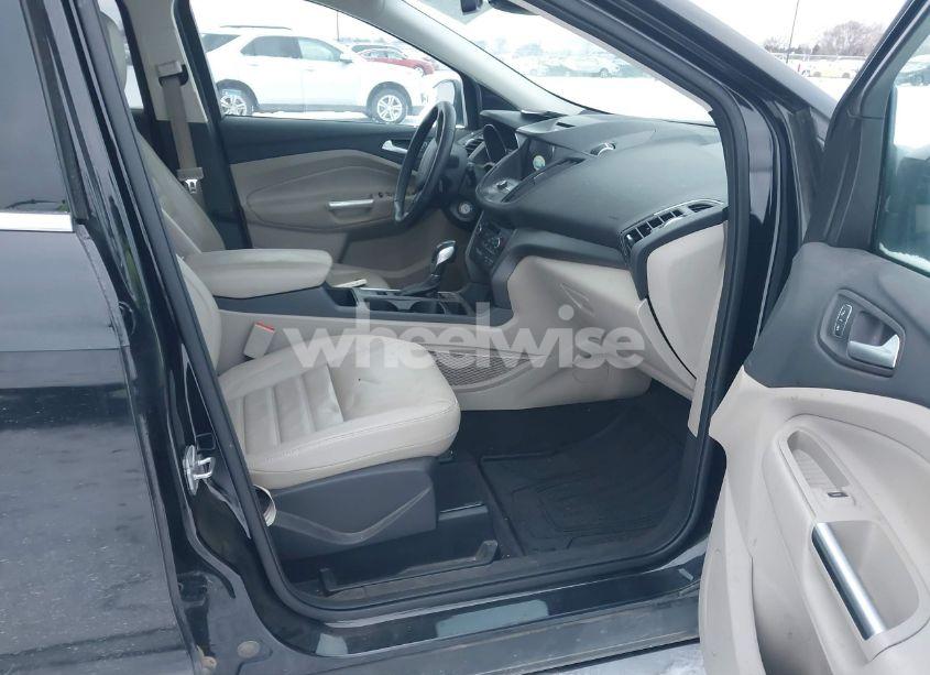 Photo 5 of 2018 Ford Escape SEL (VIN 1FMCU9HDXJUA04351)