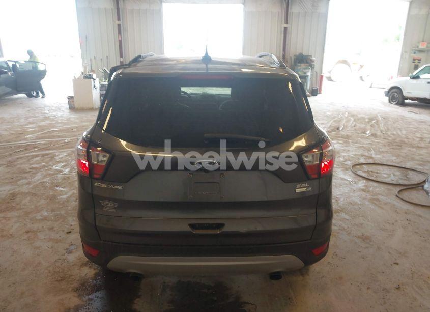 Photo 16 of 2018 Ford Escape SEL (VIN 1FMCU9HDXJUA96450)