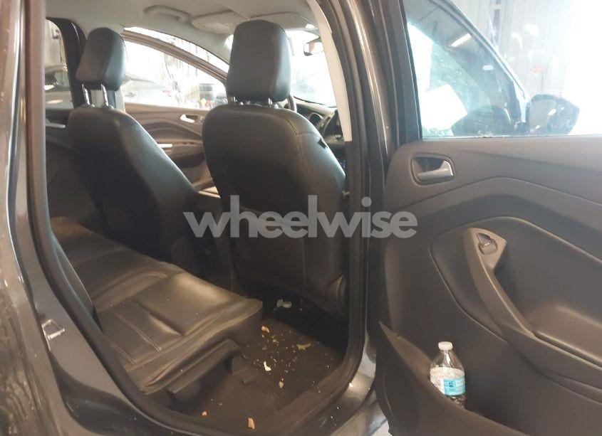 Photo 8 of 2018 Ford Escape SEL (VIN 1FMCU9HDXJUA96450)