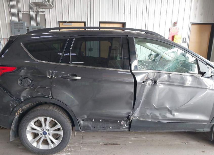 Photo 12 of 2018 Ford Escape SEL (VIN 1FMCU9HDXJUB51706)