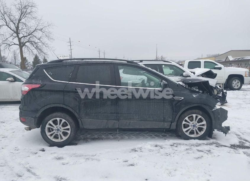 Photo 13 of 2018 Ford Escape SEL (VIN 1FMCU9HDXJUD49024)