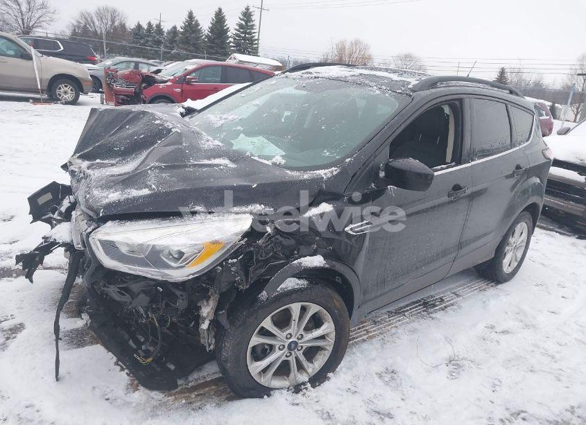 Photo 2 of 2018 Ford Escape SEL (VIN 1FMCU9HDXJUD49024)