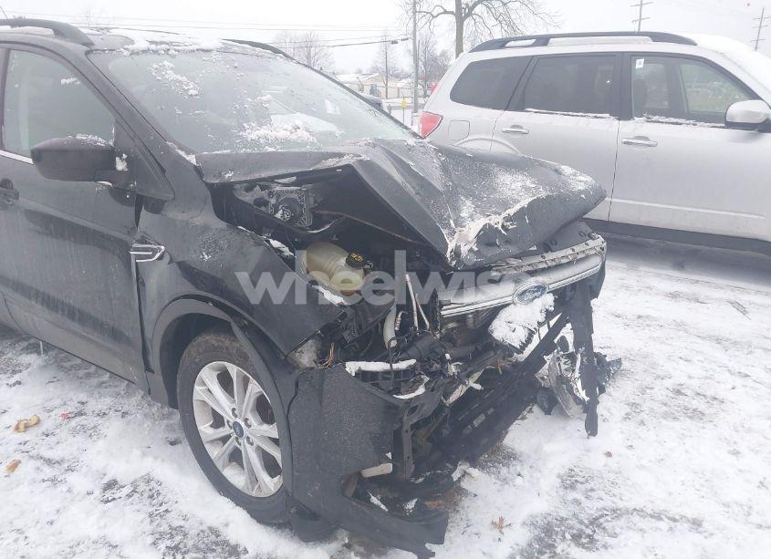 Photo 6 of 2018 Ford Escape SEL (VIN 1FMCU9HDXJUD49024)