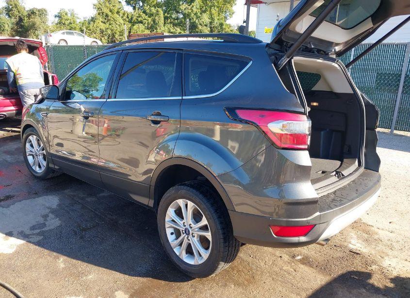 Photo 3 of 2018 Ford Escape SEL (VIN 1FMCU9HDXJUD61495)