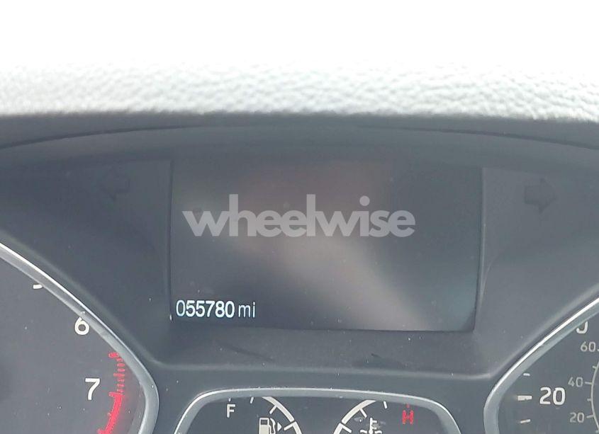 Photo 16 of 2019 Ford Escape SEL (VIN 1FMCU9HDXKUA37321)